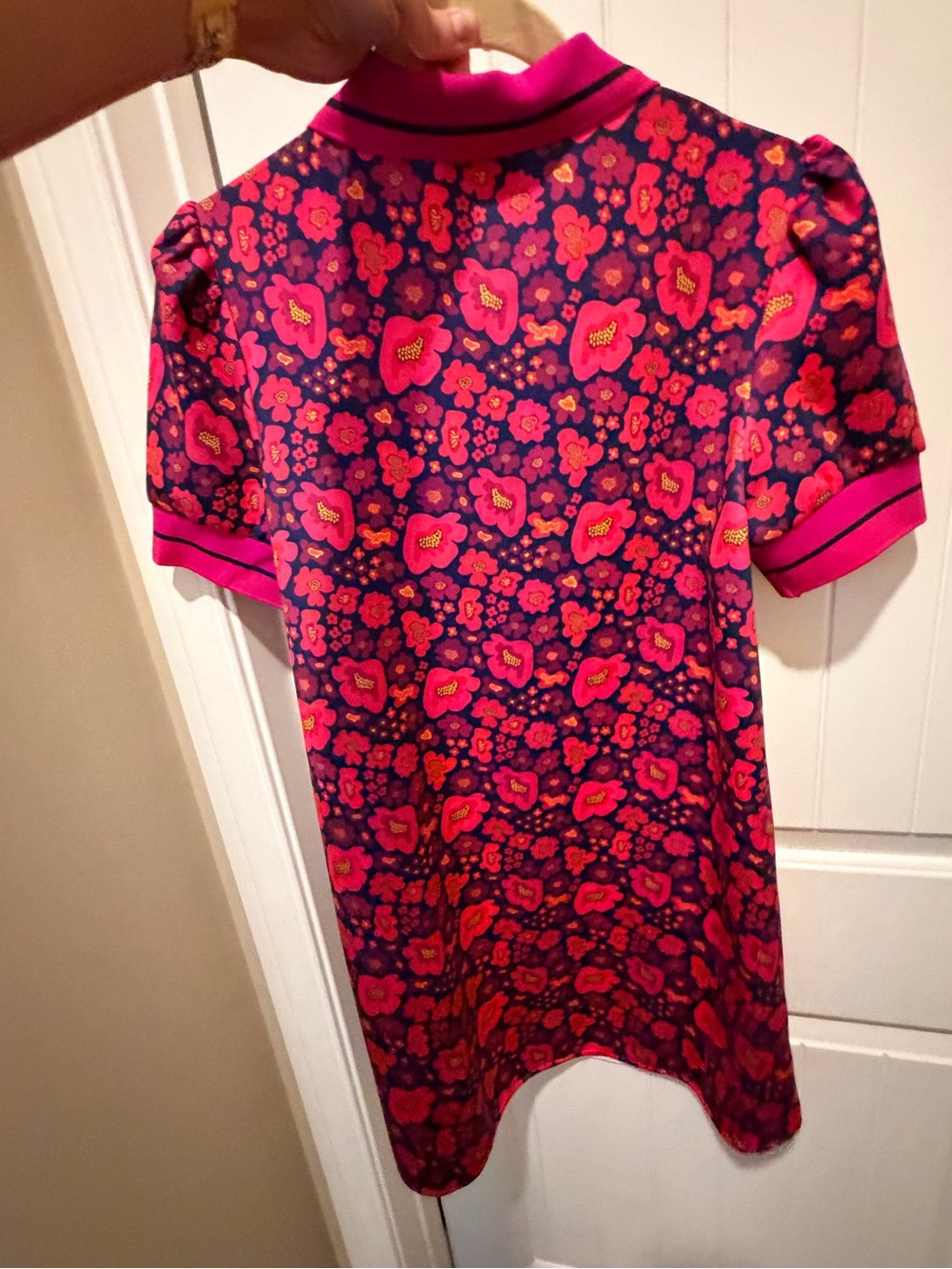 Bold Fuchsia Floral Polo-Style Shift Dress - Picture 4 of 8